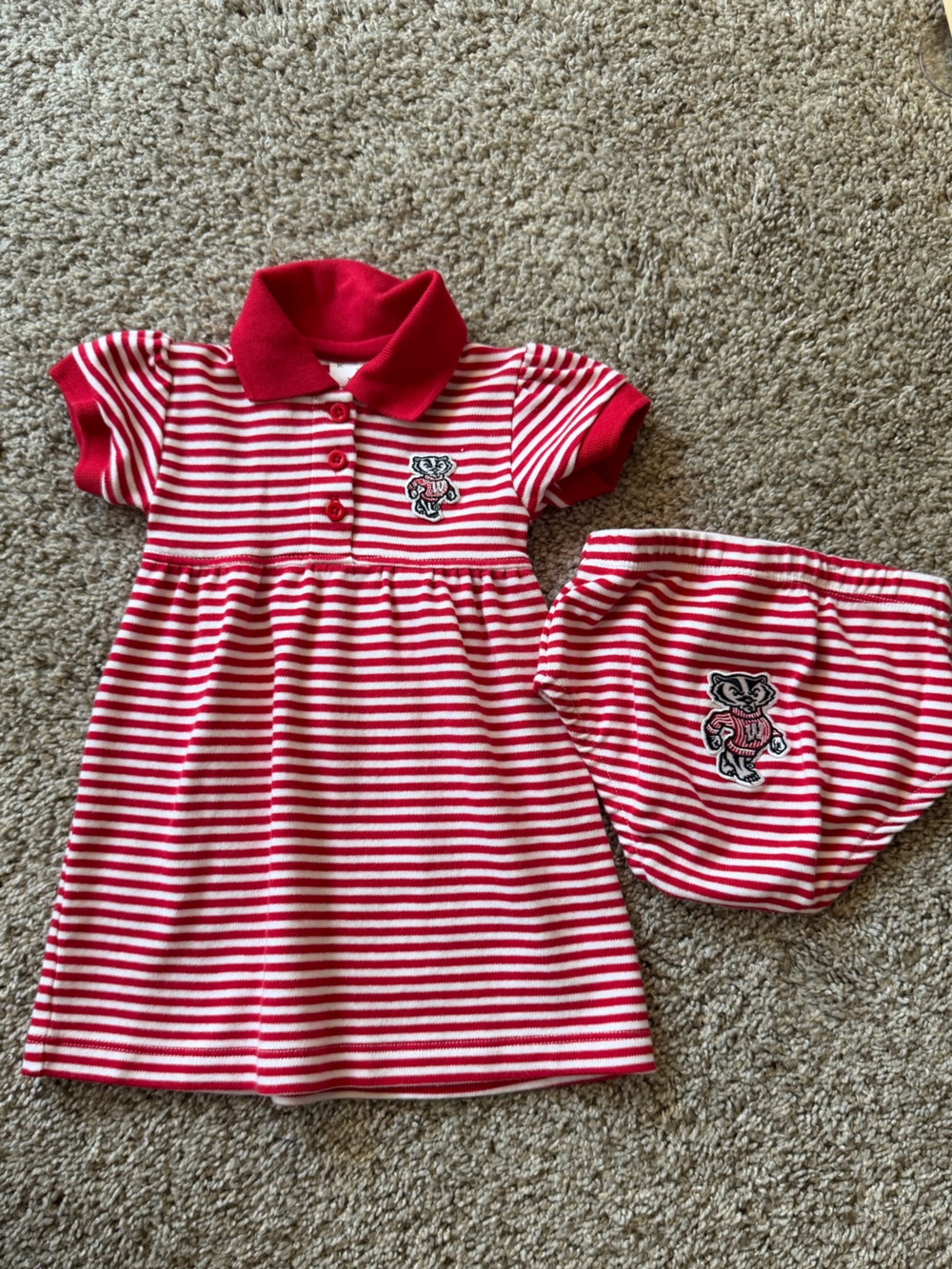 NWOT 12 months Wisconsin Badgers Dress & Bloomers University